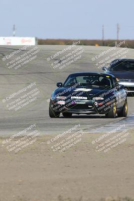 media/Nov-16-2024-CalClub SCCA (Sat) [[641f3b2761]]/Group 1/Race (Outside Grapevine)/
